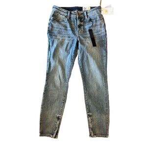 Women's Blue Jeans